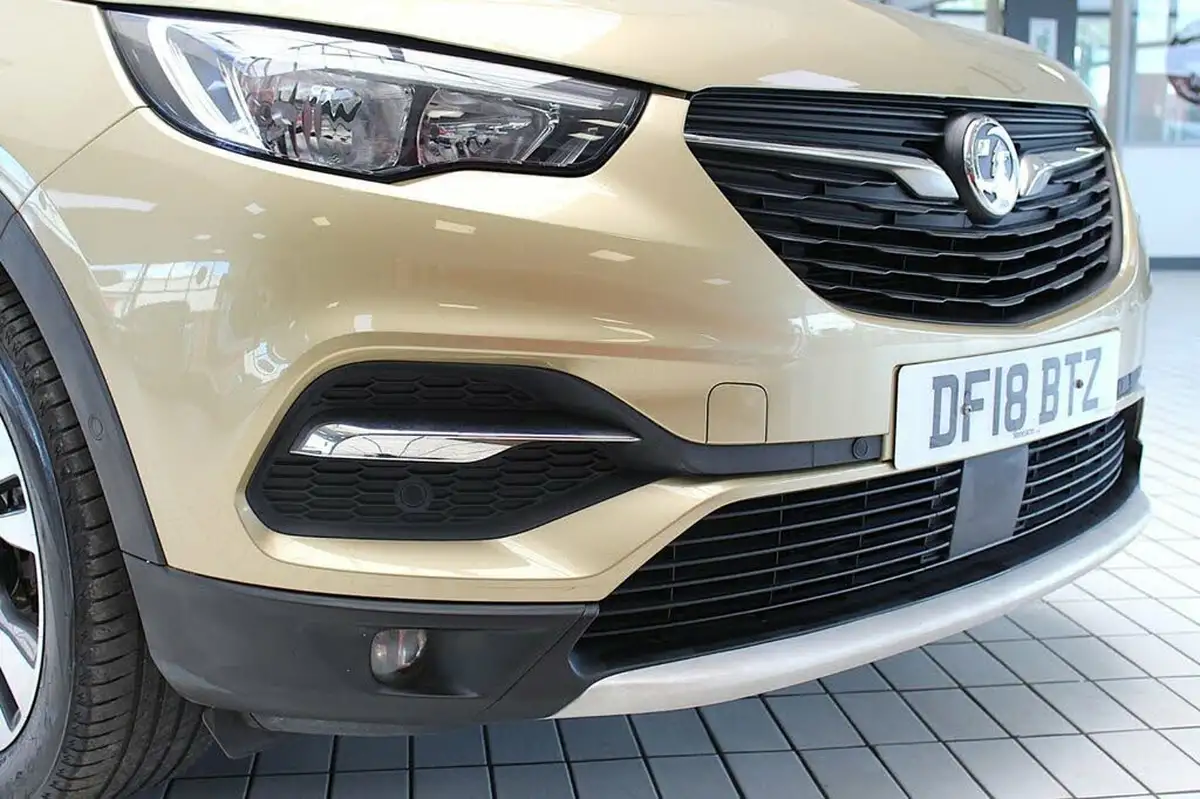 2018-vauxhall-grandland-x-12-sport-nav-130ps-big-6