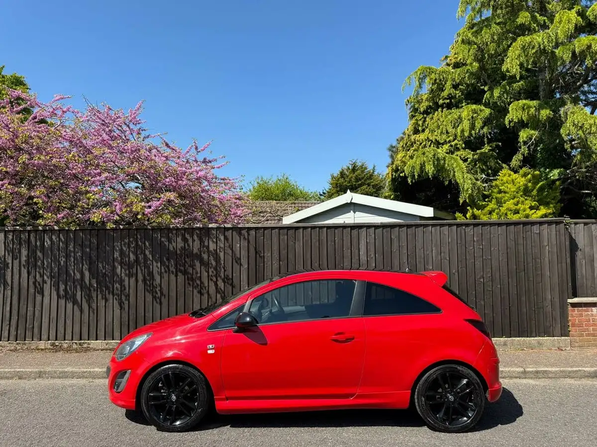 2014-vauxhall-corsa-12-3d-big-4