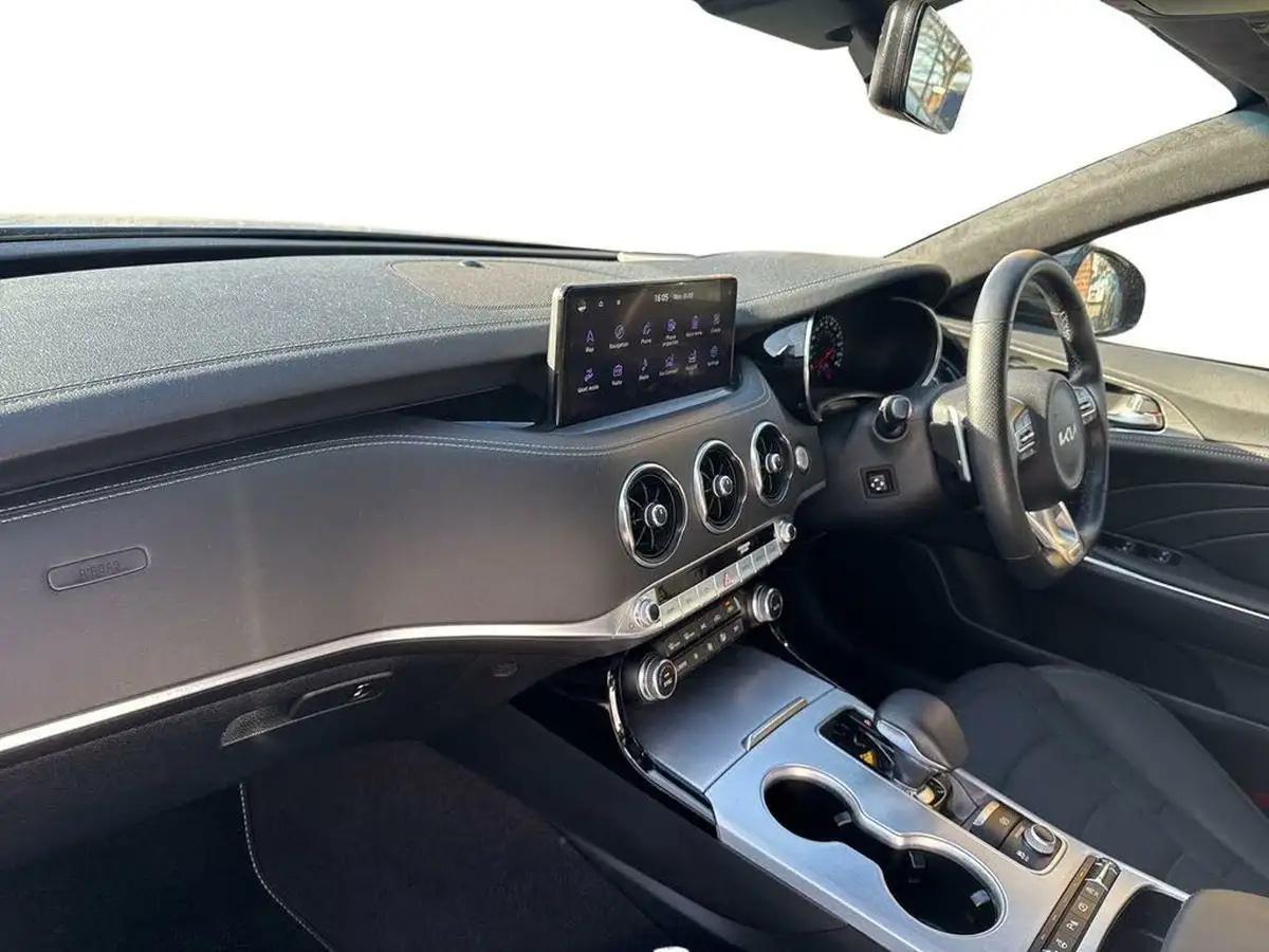 2022-kia-stinger-33-t-gdi-gt-s-big-1