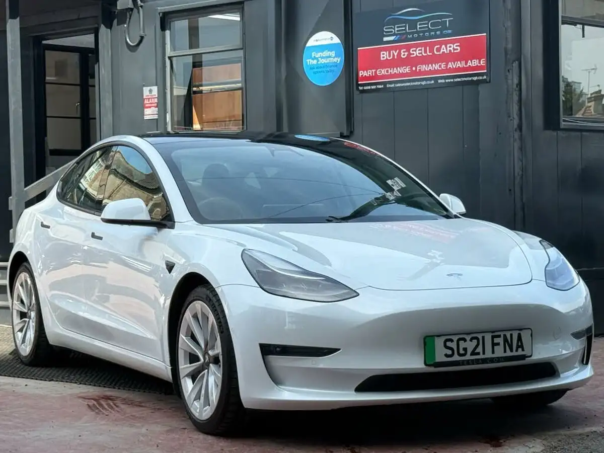 2021-tesla-model-3-e-long-range-4x4-big-0