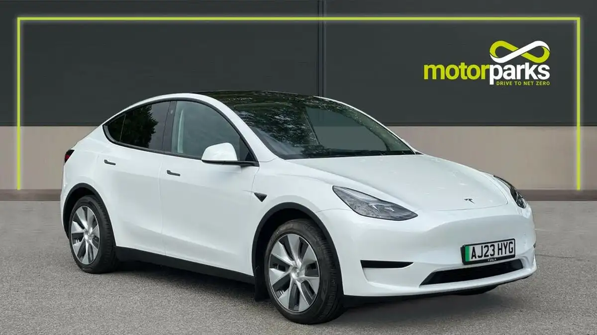 2023-tesla-model-y-e-rwd-big-0