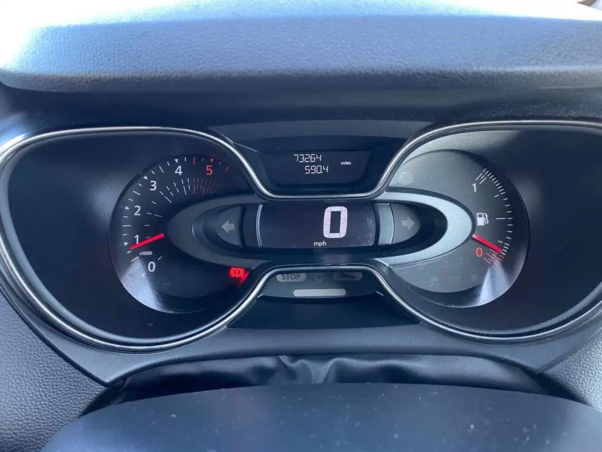 2018-renault-captur-15dci-iconic-big-11