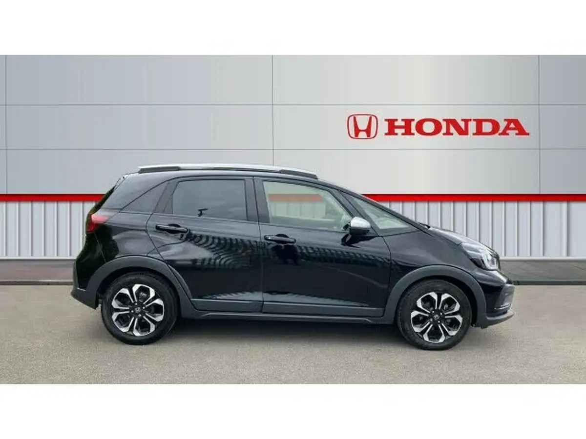 2023-honda-jazz-15-i-mmd-crosstar-ex-big-4