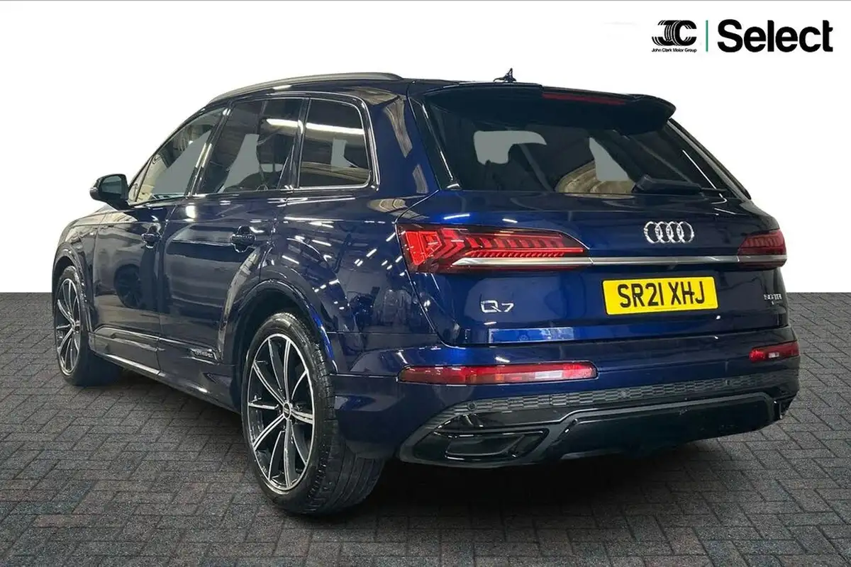 2021-audi-q7-30-50-tdi-black-edition-big-3