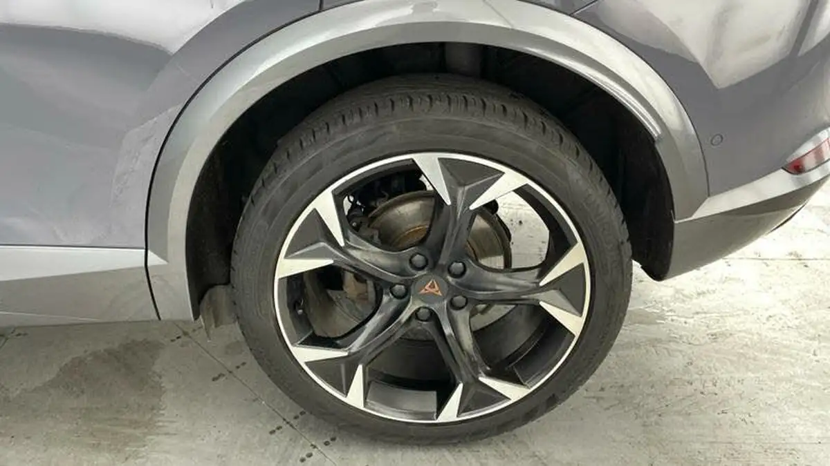 2022-cupra-formentor-15-tsi-v2-dsg-big-25