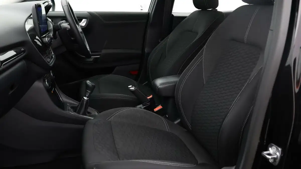 2021-ford-puma-suv-10-titanium-125ps-hybrid-mhev-big-13