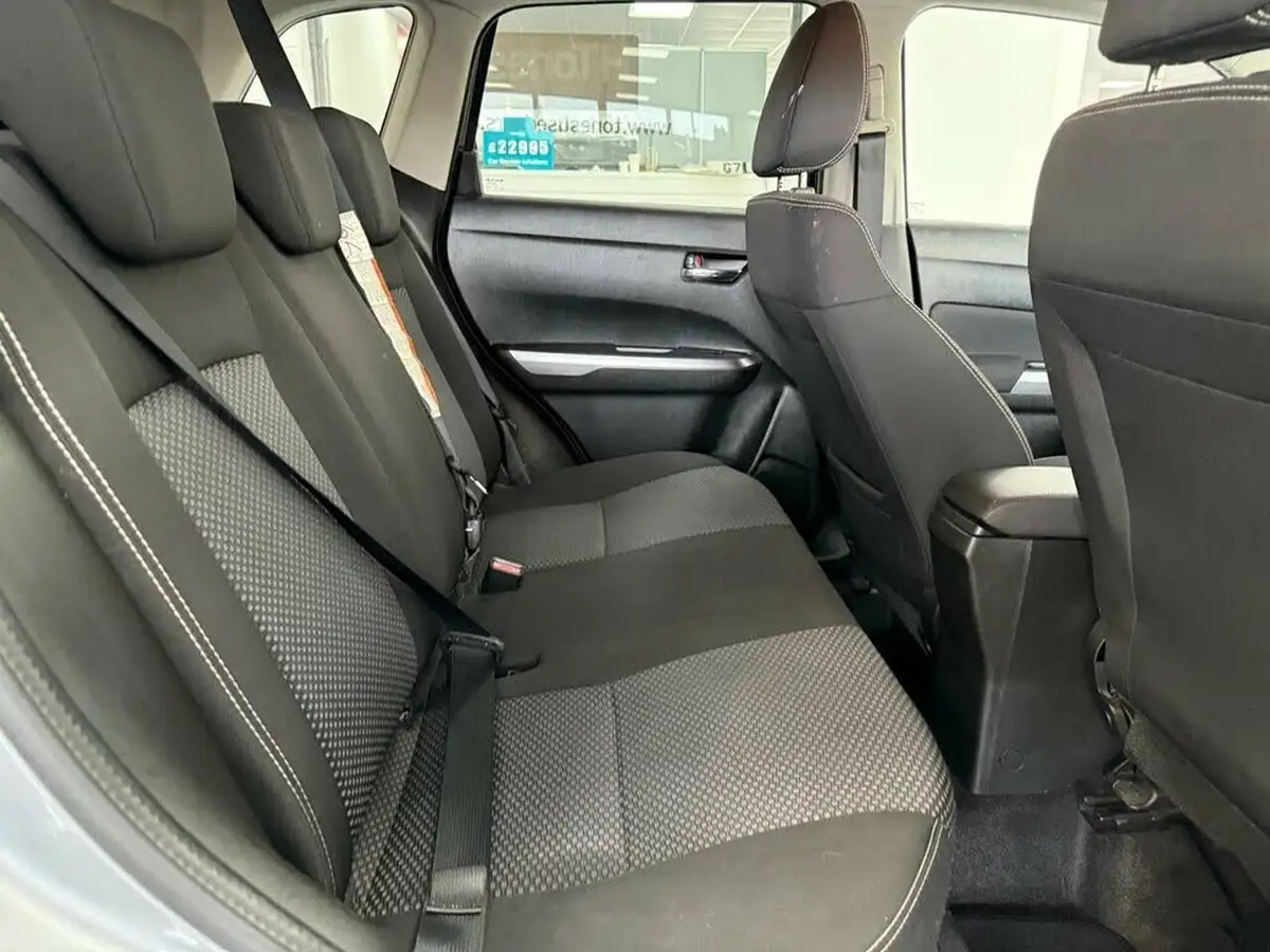 2018-suzuki-vitara-10-boosterjet-sz-t-big-5