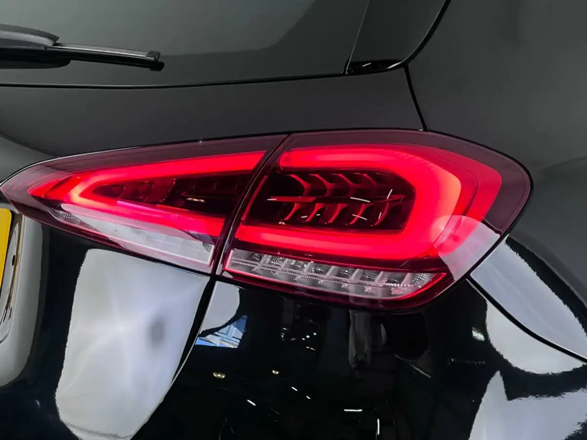 2020-mercedes-benz-a-class-13-a180-sport-executive-hatchback-5d-7g-dct-big-7