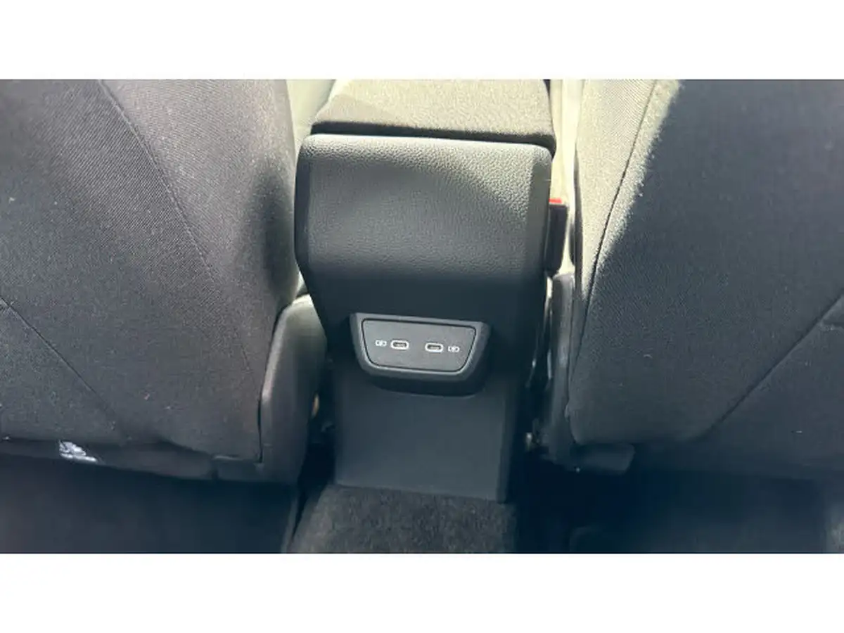 2022-volkswagen-polo-10-tsi-style-big-20