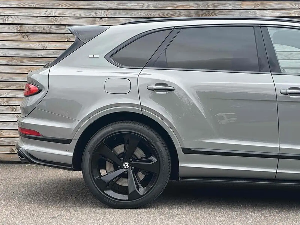 2020-bentley-bentayga-40-v8-550ps-big-19