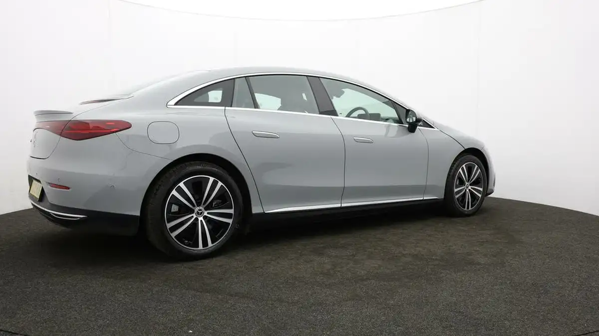 2023-mercedes-benz-eqe-e-eqe-300-sport-edition-big-26