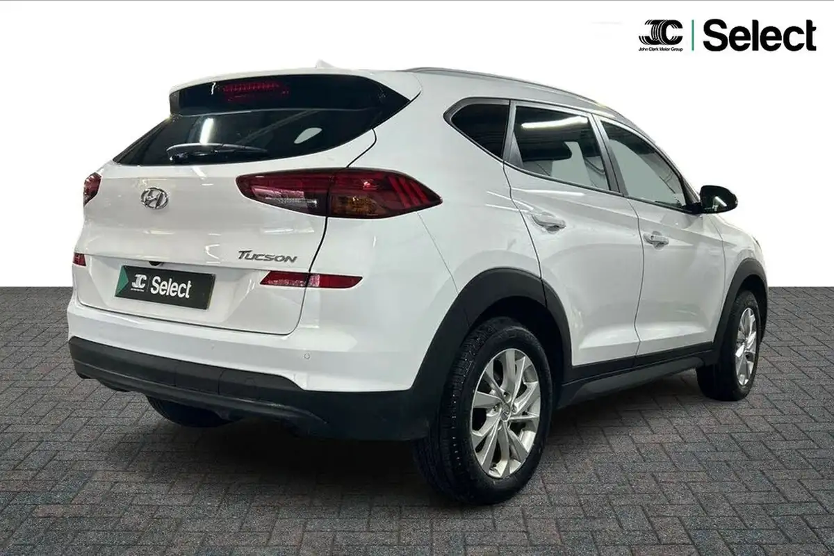 2018-hyundai-tucson-16-gdi-se-nav-big-1