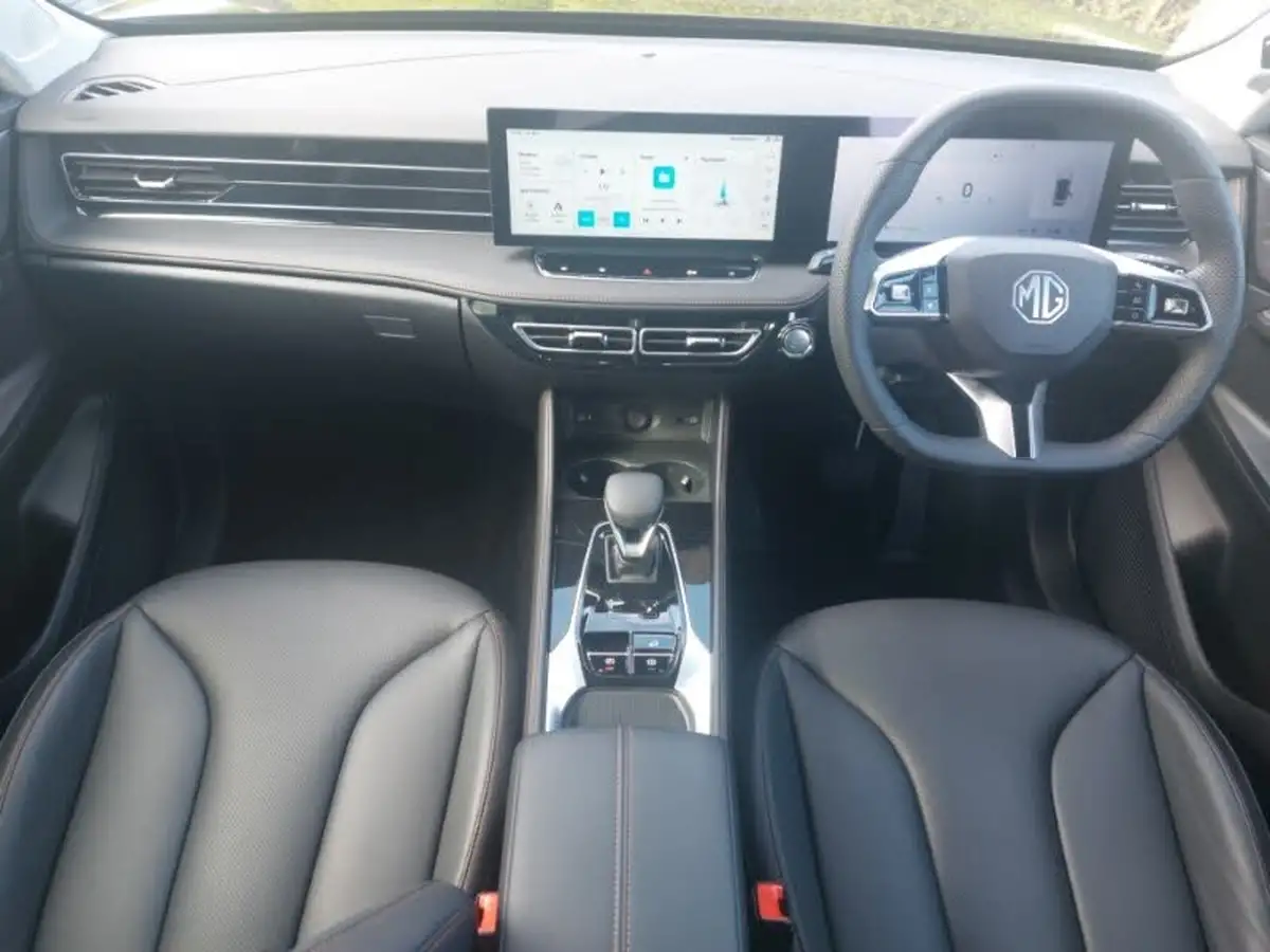 2024-mg-hs-15t-gdi-trophy-273ps-plug-in-hybrid-1496cc-auto-big-2