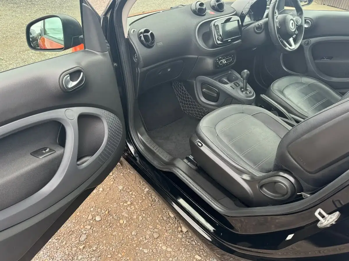 2018-smart-fortwo-10-prime-premium-coupe-twinamic-big-19