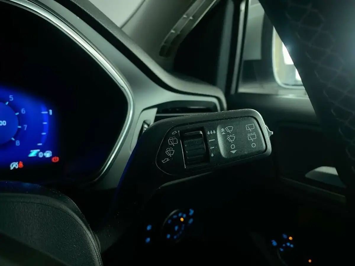 2021-ford-focus-10t-titanium-x-edition-155ps-hybrid-mhev-hatchback-big-32