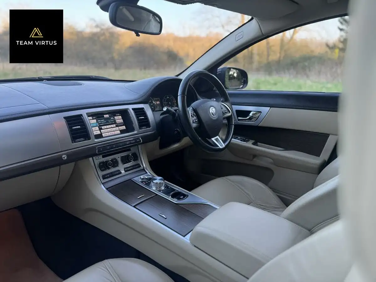 2013-jaguar-xf-22td-luxury-163ps-ss-sportbrake-5d-auto-big-20