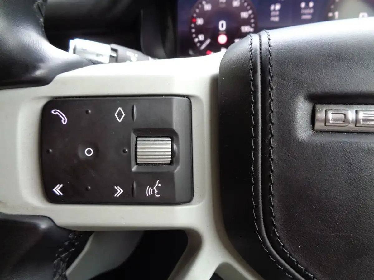 2021-land-rover-110-defender-30-d300-hard-top-hse-110-big-27