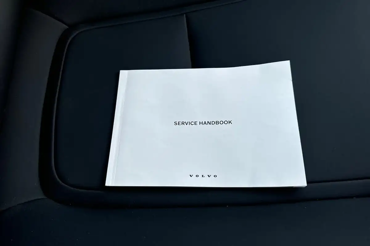 2025-volvo-ex30-e-single-motor-ultra-big-25