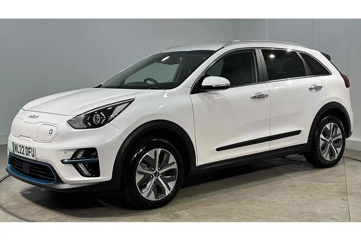 2022-kia-e-niro-ev-3-big-6
