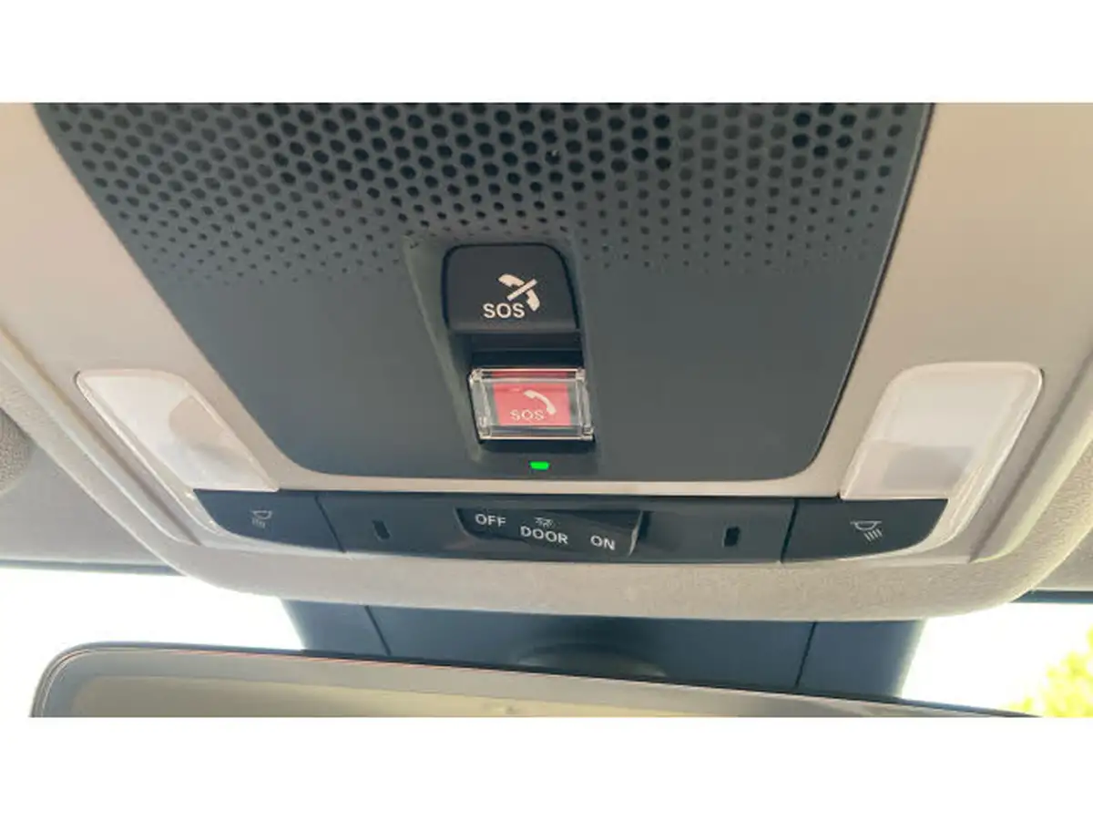 2023-honda-hr-v-15-i-mmd-advance-style-big-34