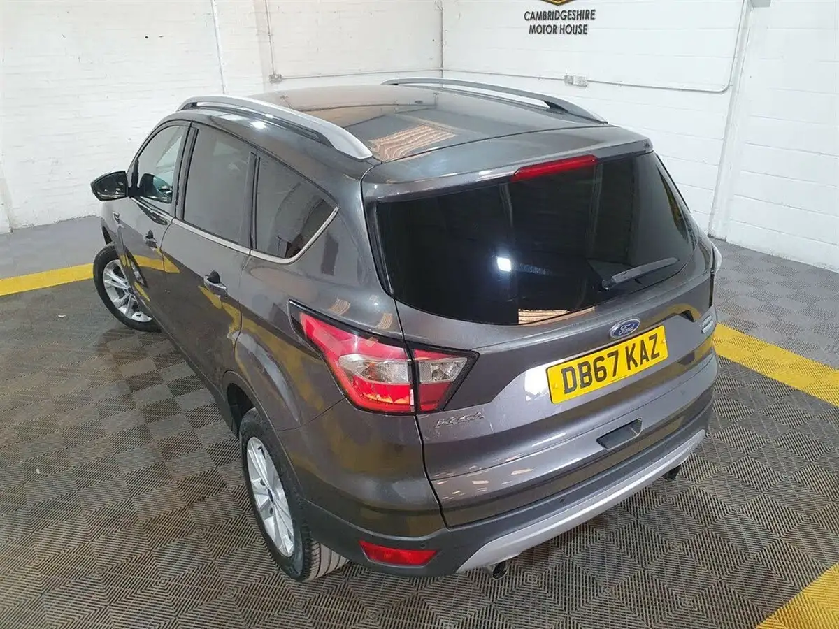 2017-ford-kuga-15t-titanium-182ps-awd-auto-big-18