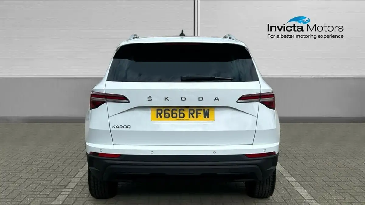2023-skoda-karoq-15-tsi-se-l-dsg-big-3