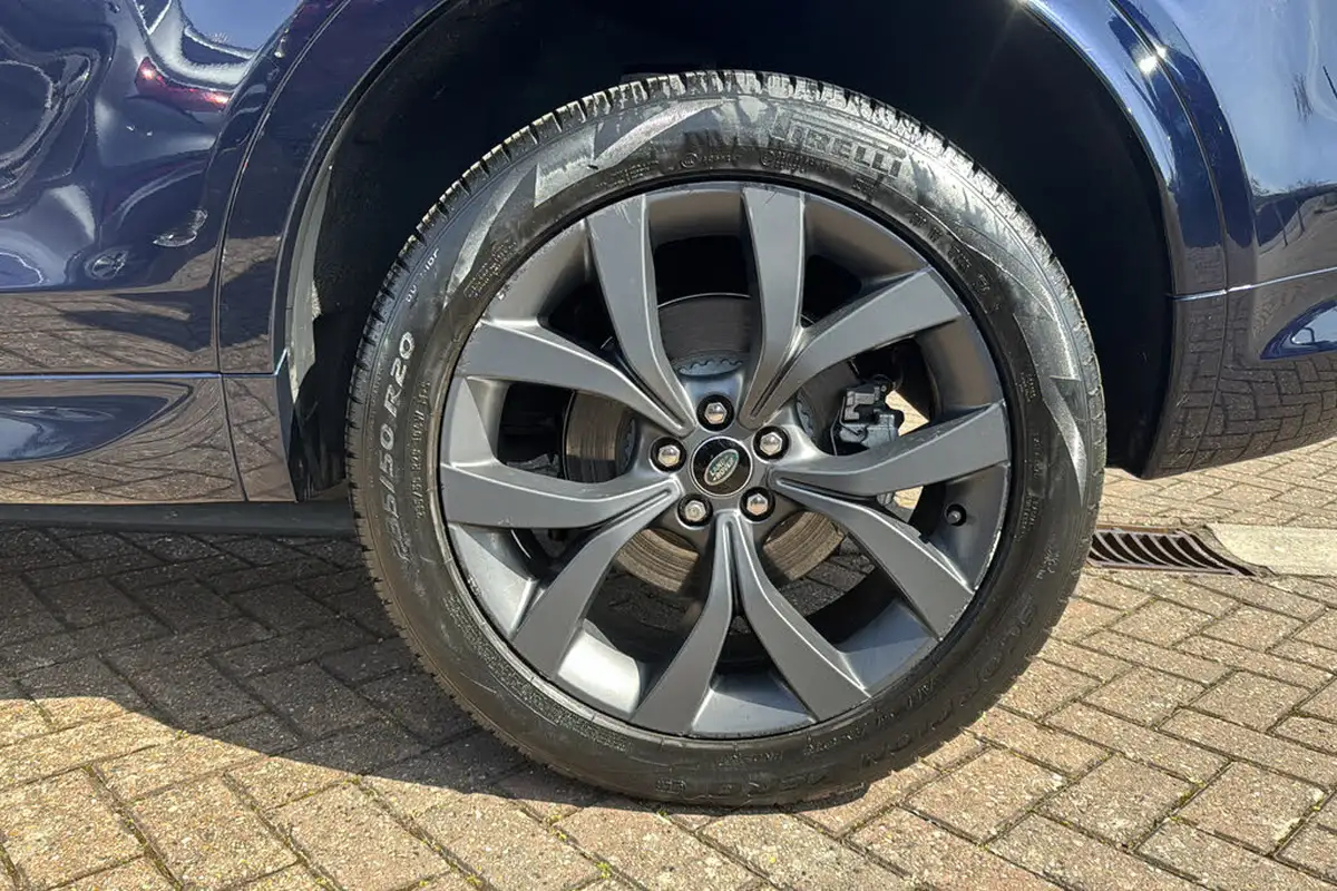 2021-land-rover-discovery-sport-20-p250-r-dynamic-se-250ps-big-40