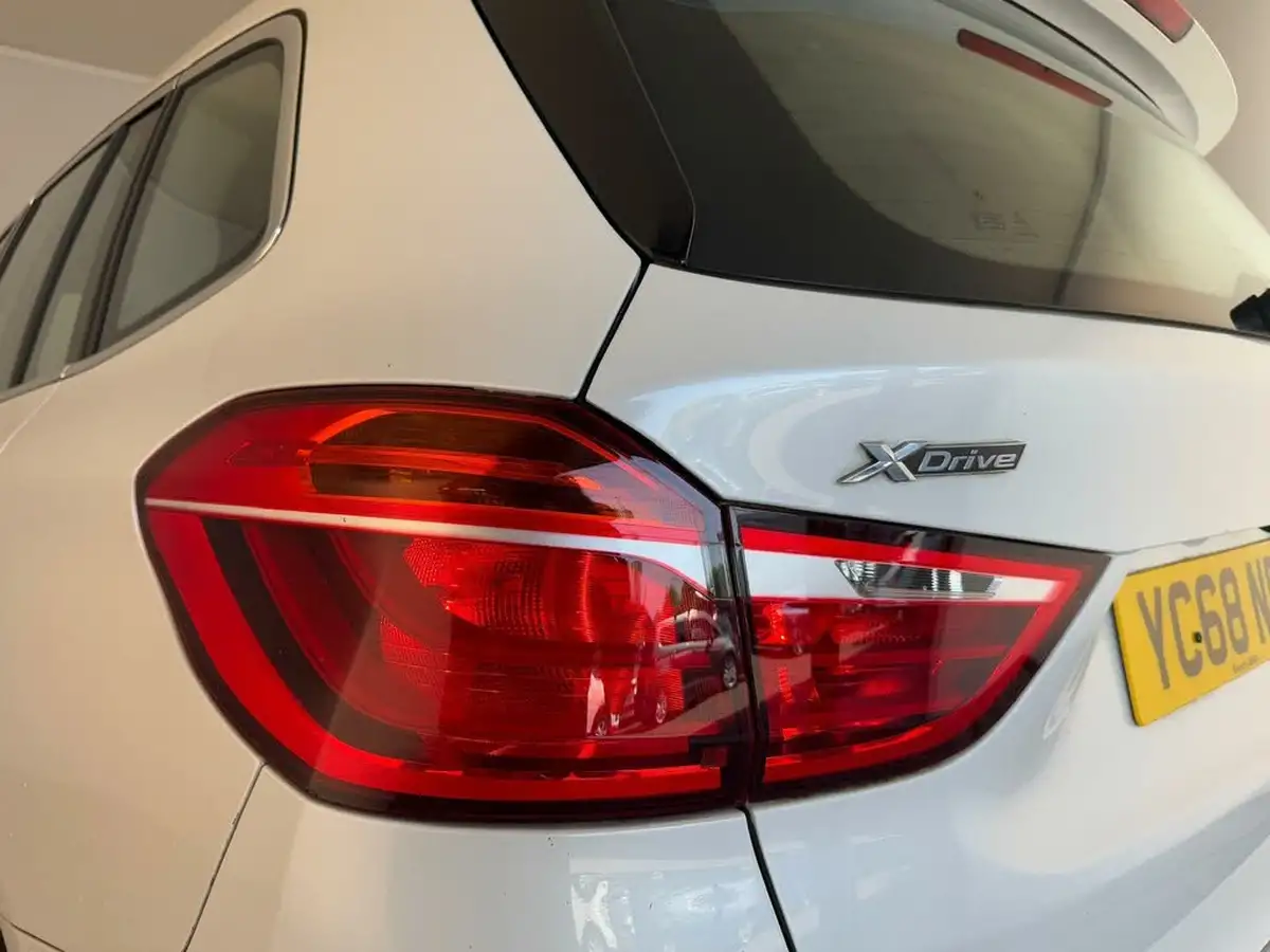 2019-bmw-2-series-20td-220d-xdrive-luxury-gran-big-49