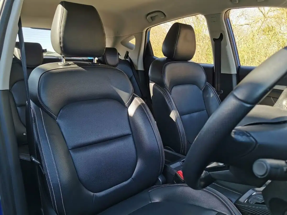2017-mg-zs-suv-10t-gdi-exclusive-big-12
