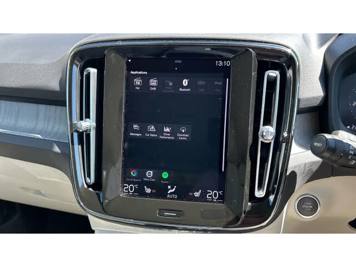 2022-volvo-xc40-15-t5-inscription-pro-big-36