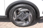 2024-hyundai-bayon-10-t-gdi-premium-100ps-two-tone-roof-small-9