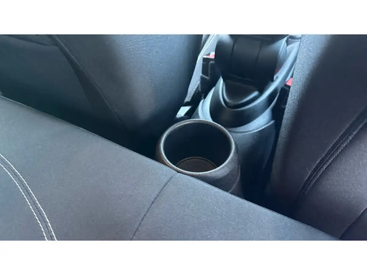 2021-mini-cooper-20-cooper-s-classic-hatchback-5d-big-26