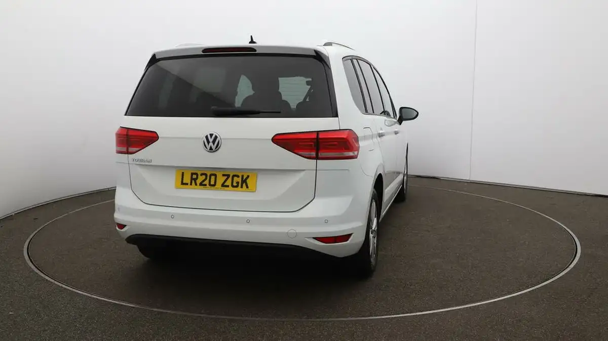 2020-volkswagen-touran-20tdi-se-family-115ps-dsg-big-51
