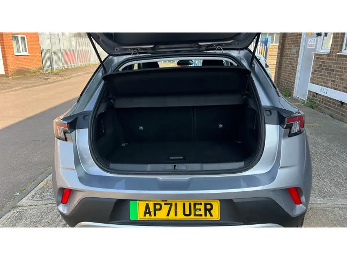 2021-vauxhall-mokka-e-elite-premium-big-3