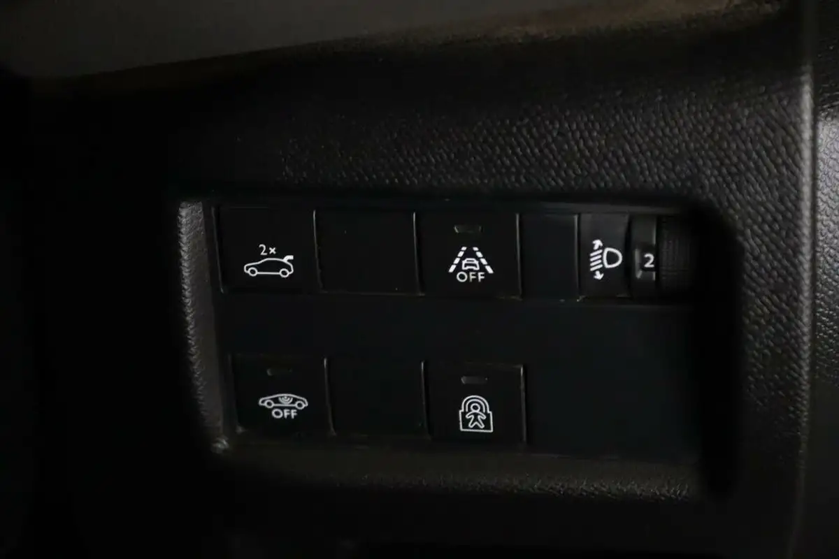 2021-citroen-c5-aircross-15bluehdi-shine-plus-big-18