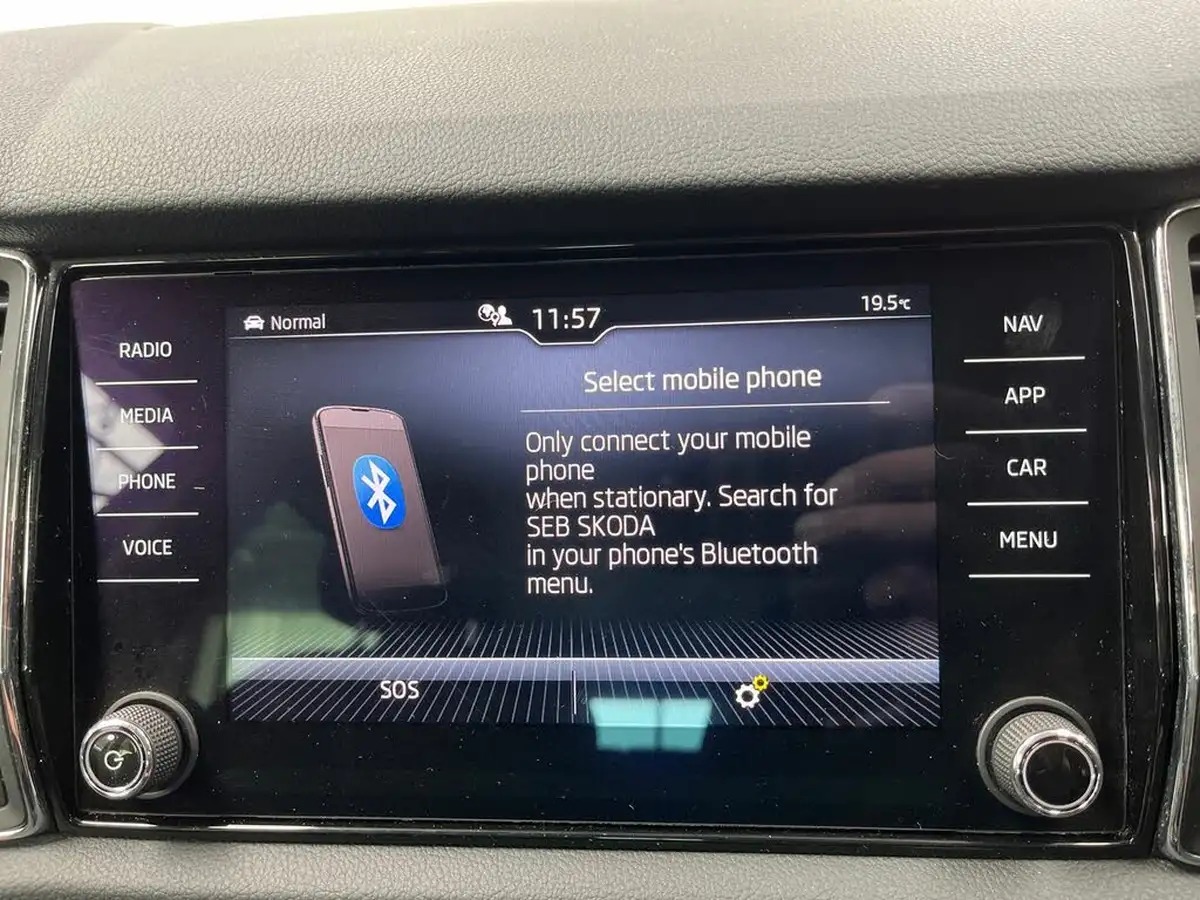 2021-skoda-kodiaq-15-tsi-se-l-dsg-big-19
