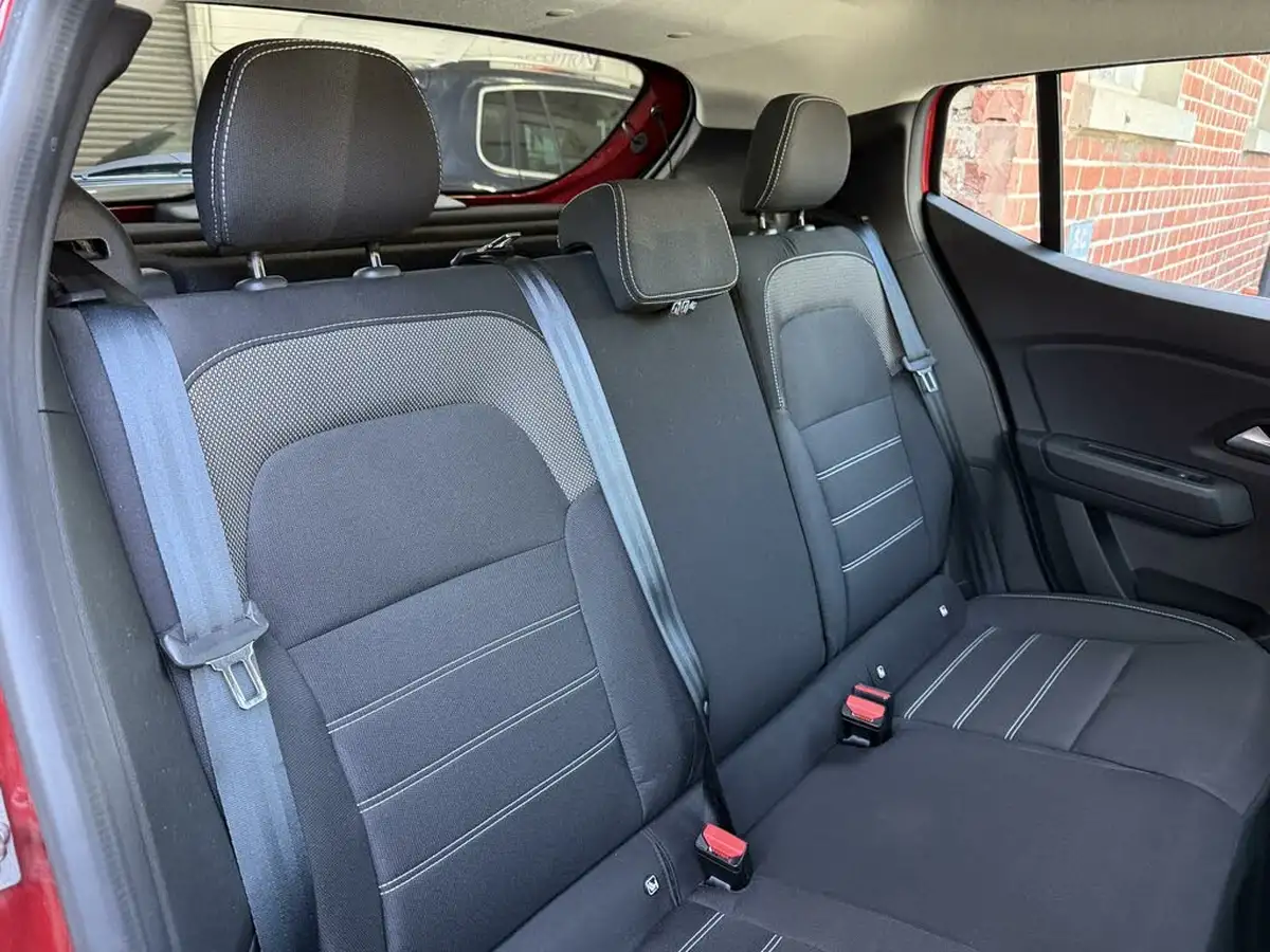 2021-dacia-sandero-10-tce-comfort-90bhp-big-13