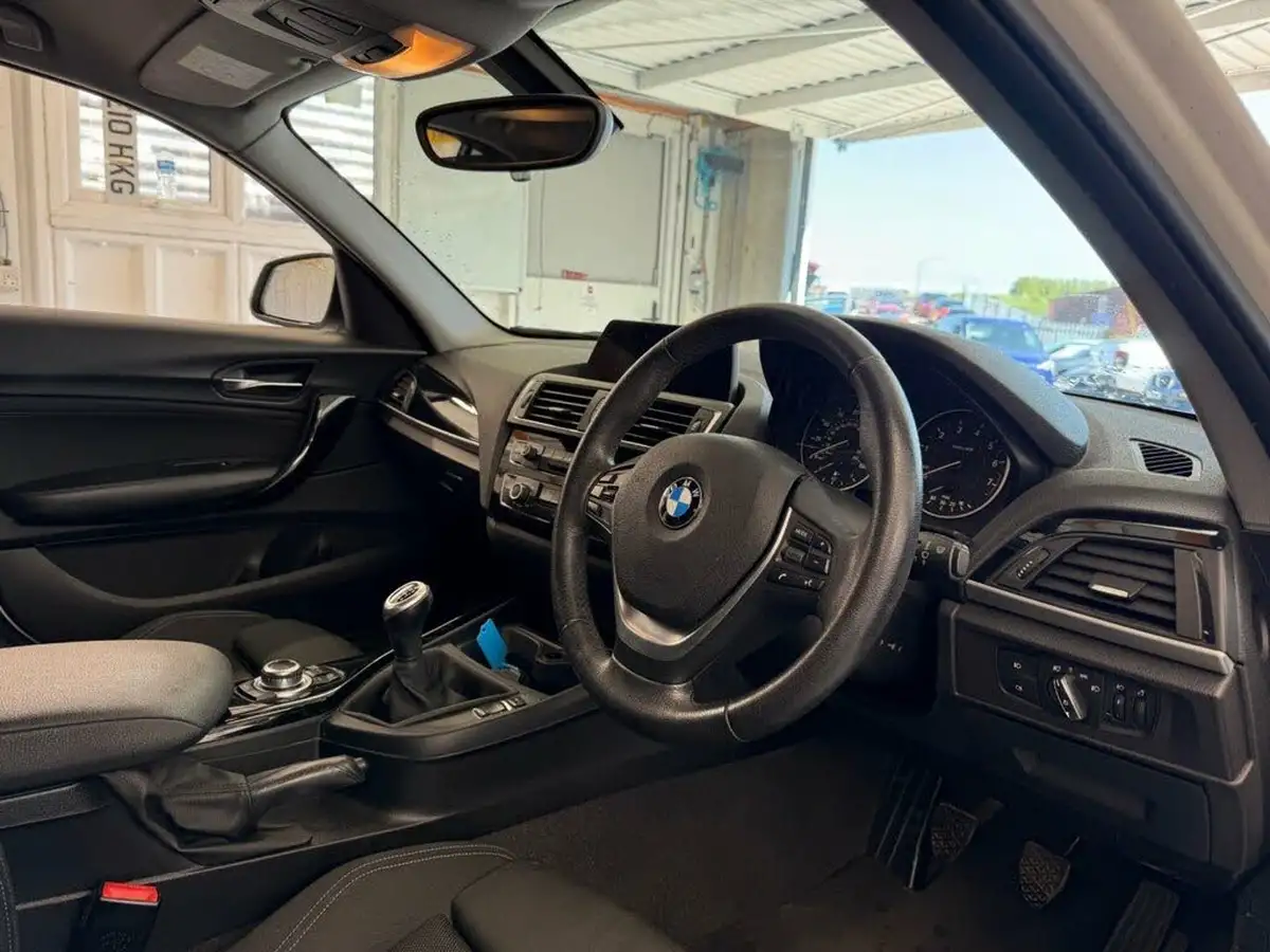 2017-bmw-1-series-15-118i-sport-5d-big-1