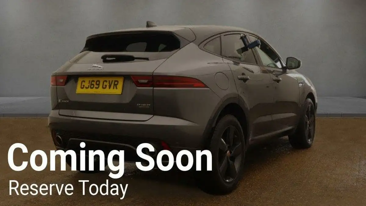 2019-jaguar-e-pace-20-i4d-chequered-flag-150ps-big-3