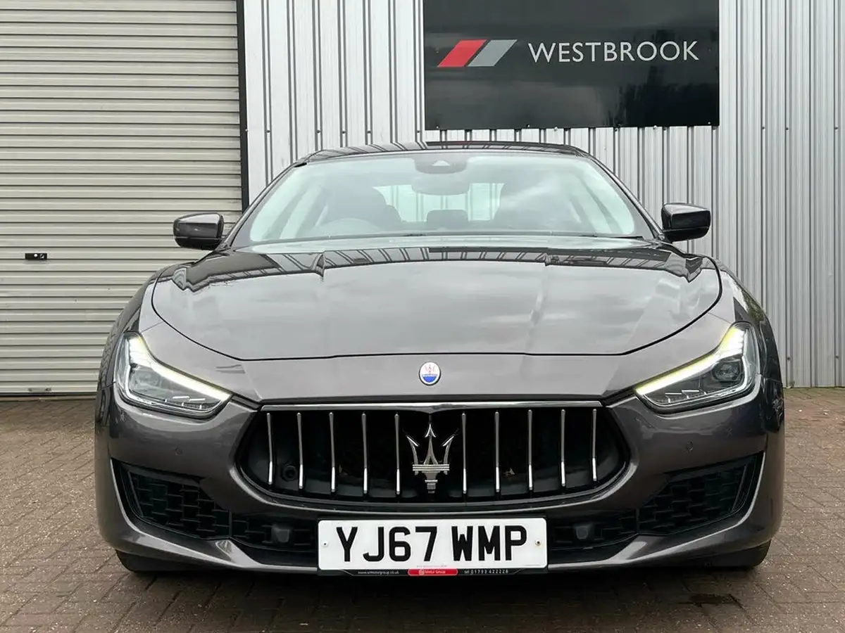 2017-maserati-ghibli-30td-big-5