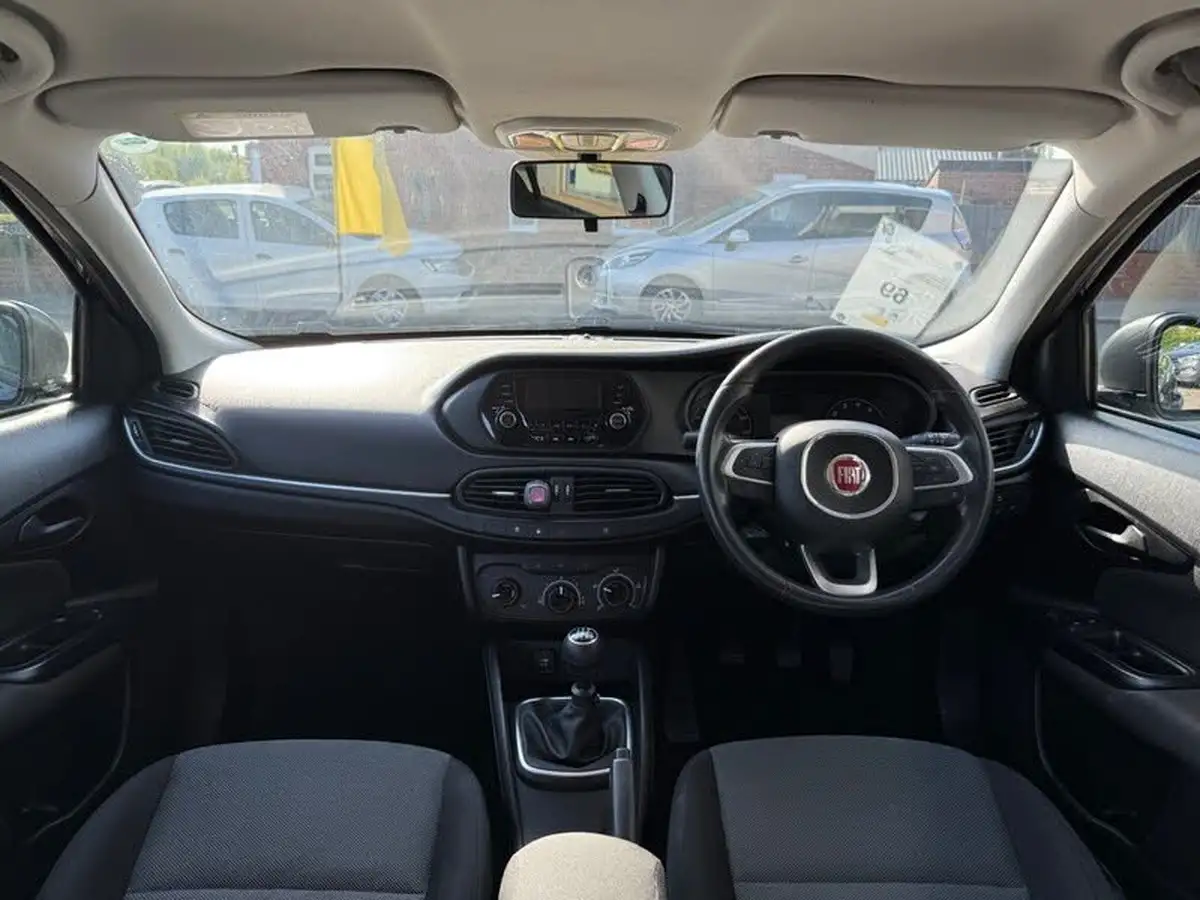 2020-fiat-tipo-14-easy-hatchback-5d-big-14