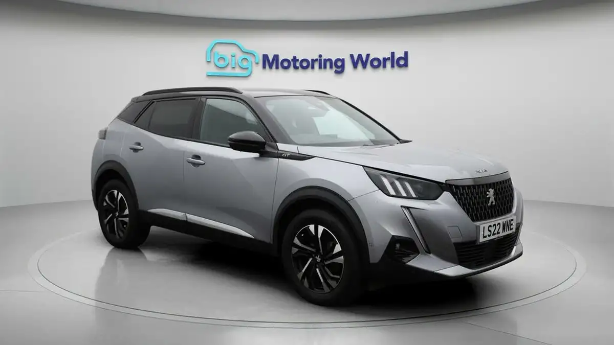 2022-peugeot-2008-suv-12-puretech-gt-big-1