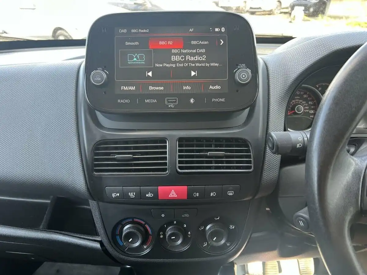 2022-fiat-doblo-cargo-16jtd-l2h1-maxi-trekking-105bhpeu6d-big-27