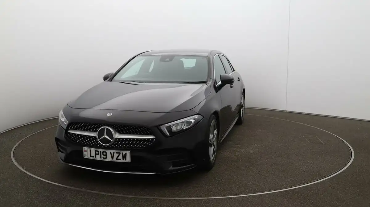 2019-mercedes-benz-a-class-13-a180-amg-line-hatchback-5d-big-28