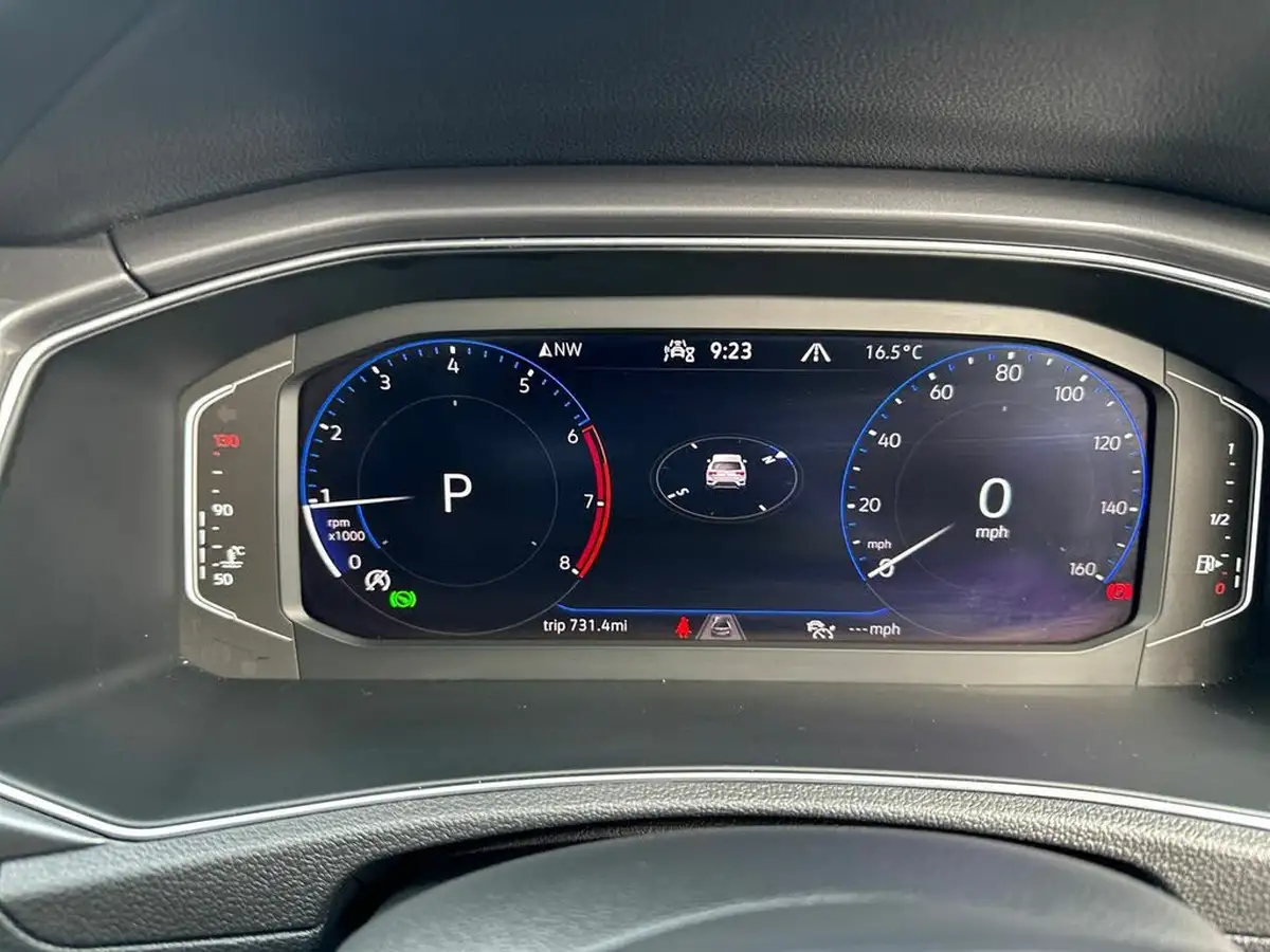 2021-volkswagen-t-roc-15-tsi-sel-dsg-big-17
