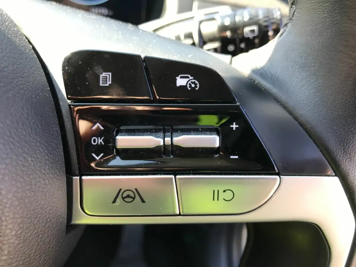 2023-hyundai-tucson-16-t-gdi-premium-150ps-big-24