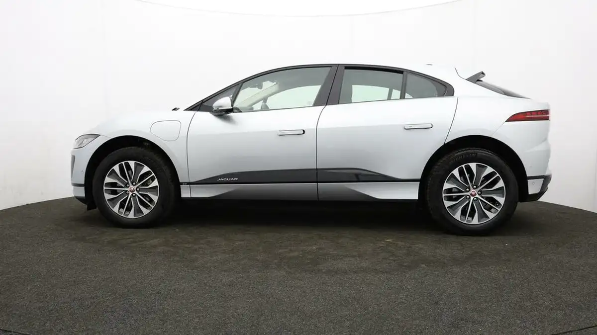 2021-jaguar-i-pace-ev400-se-big-60
