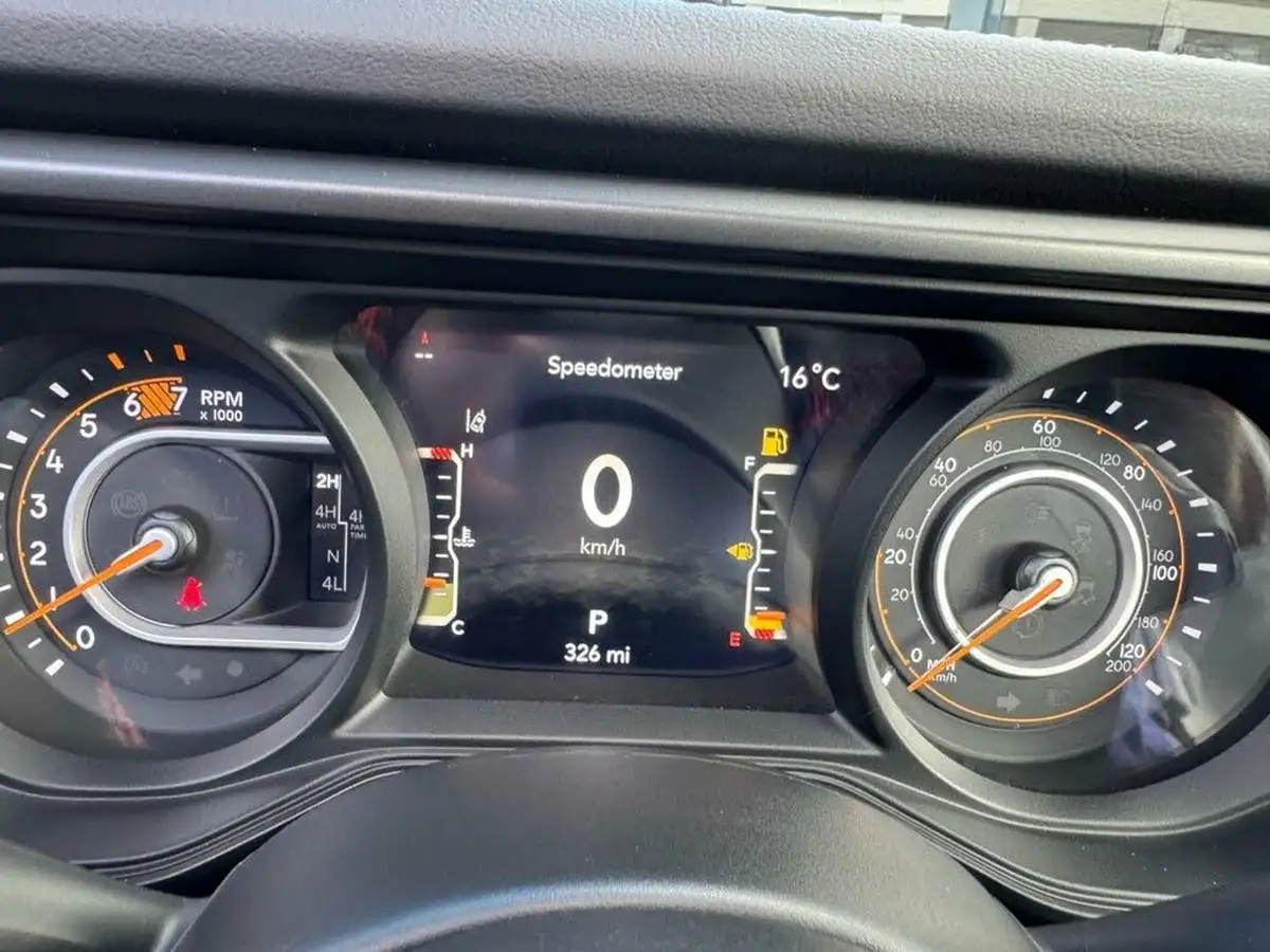 2025-jeep-wrangler-20-gme-rubicon-5d-big-28