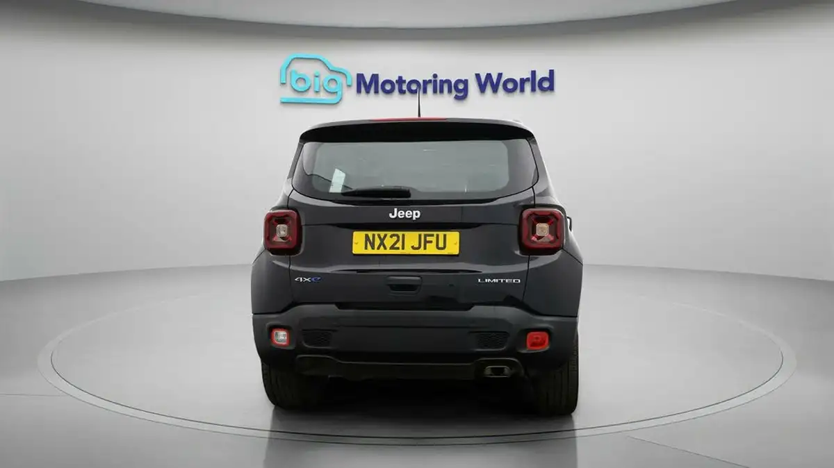 2021-jeep-renegade-13-gse-limited-phev-big-5
