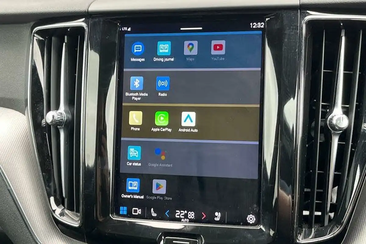 2022-volvo-xc60-20-t6-r-design-350bhp-plug-in-hybrid-big-28